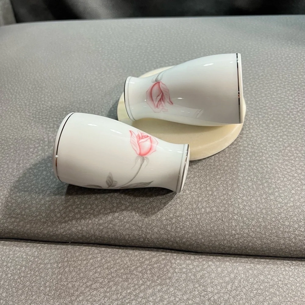Rosemarie Salt & Pepper Set by Noritake